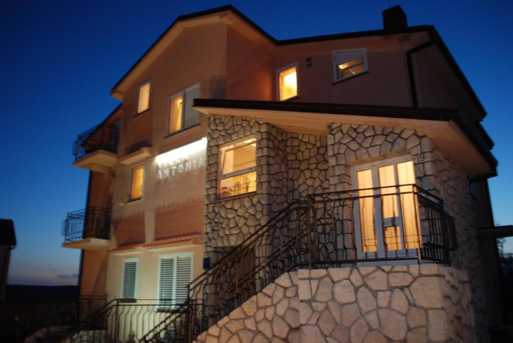 Apartments Villa Antonia Jadranovo Dış mekan fotoğraf